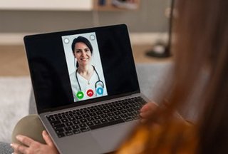 A text messaging and video call system between clinician and patient in primary care